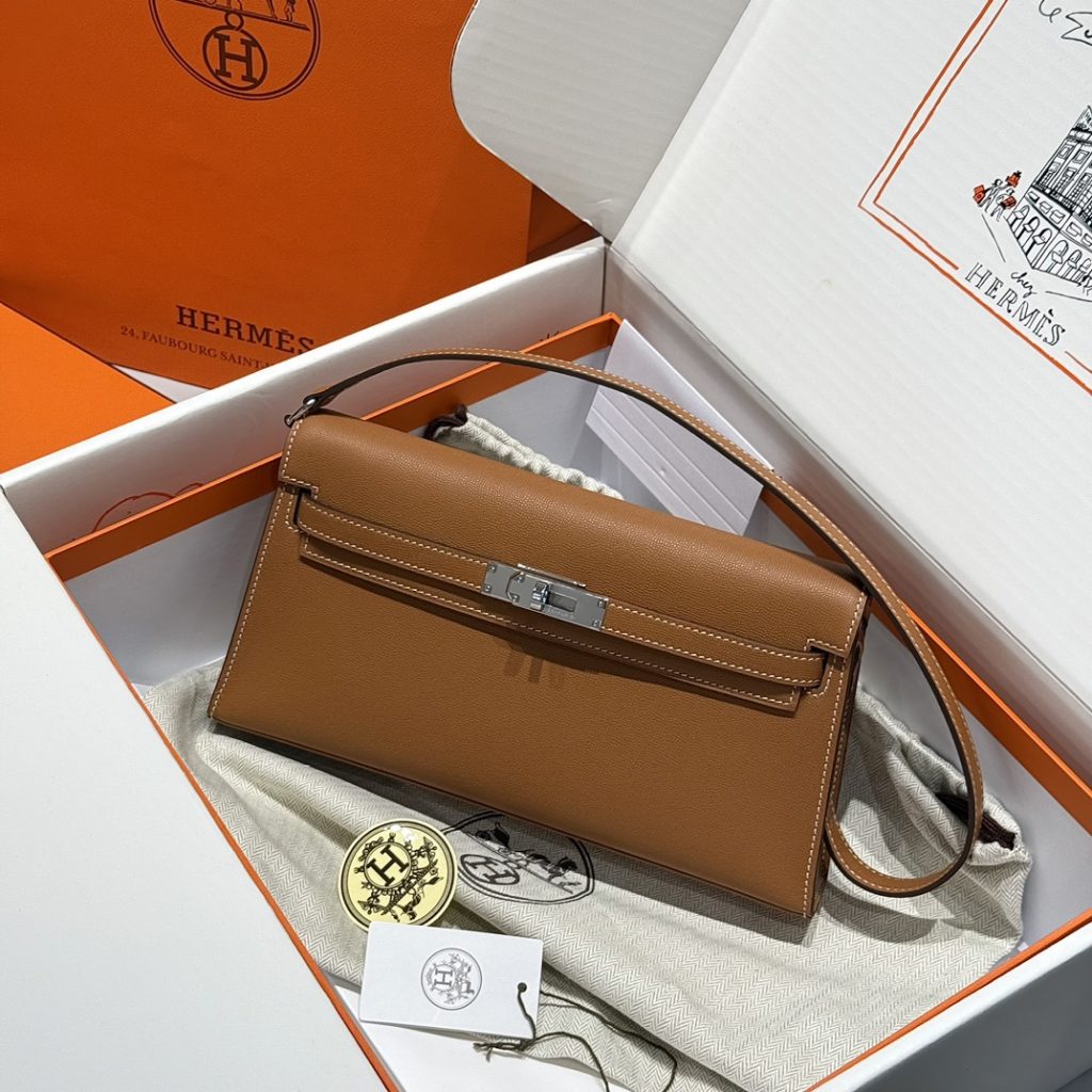 Kelly Elan — 28 cm — Golden Brown — cowhide leather — Silver-tone hardware