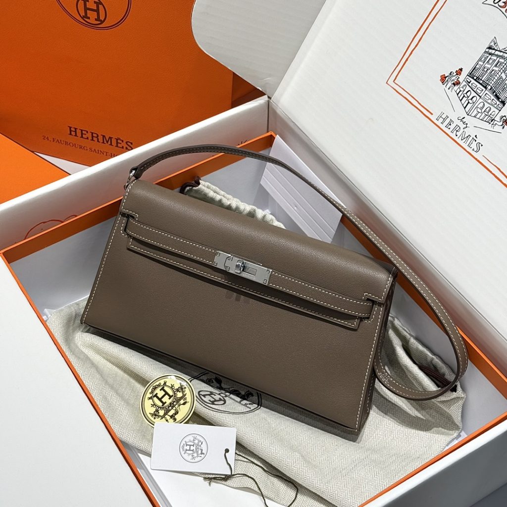Kelly Elan — 28 cm — Elephant Gray — cowhide leather — Silver-tone hardware