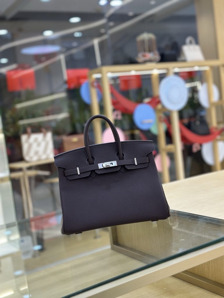 Birkin — 25/30/35 cm — Ebony — Togo leather — Gold-tone or silver-tone hardware