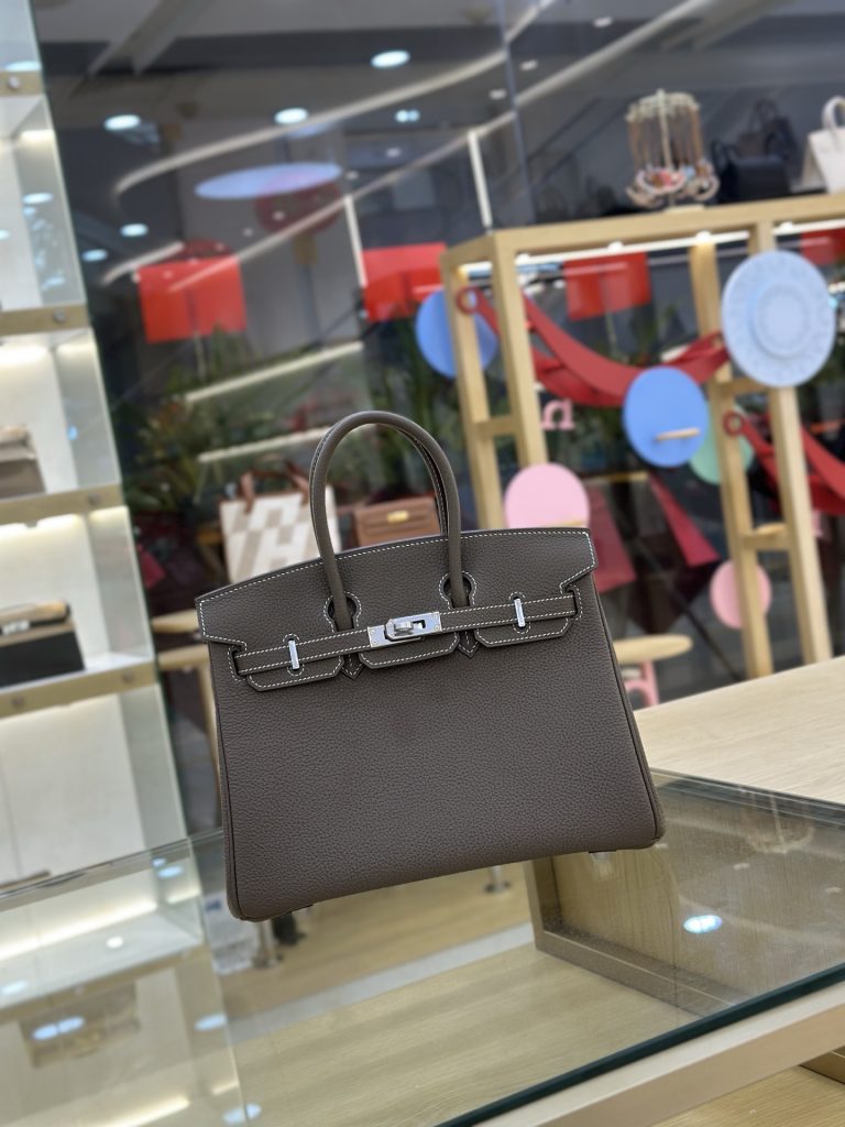Birkin — 25/30/35 cm — Elephant Gray — Togo leather — Silver-tone hardware