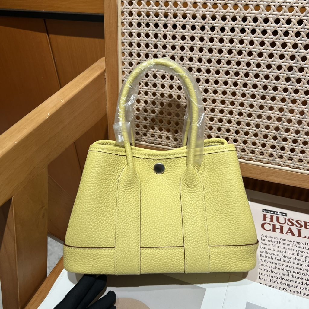 All-Leather Garden Party Mini – 23 cm / Chick Yellow