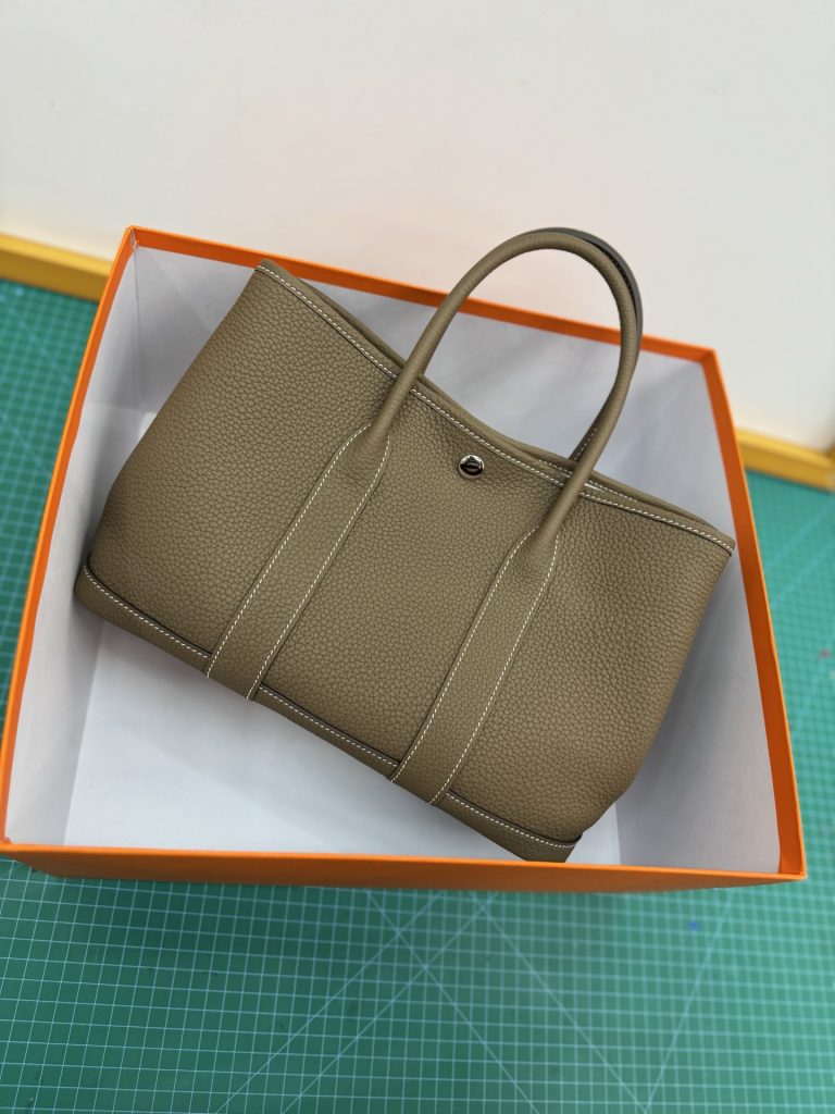 Garden Party 30 – Elephant Grey / Negonda Leather