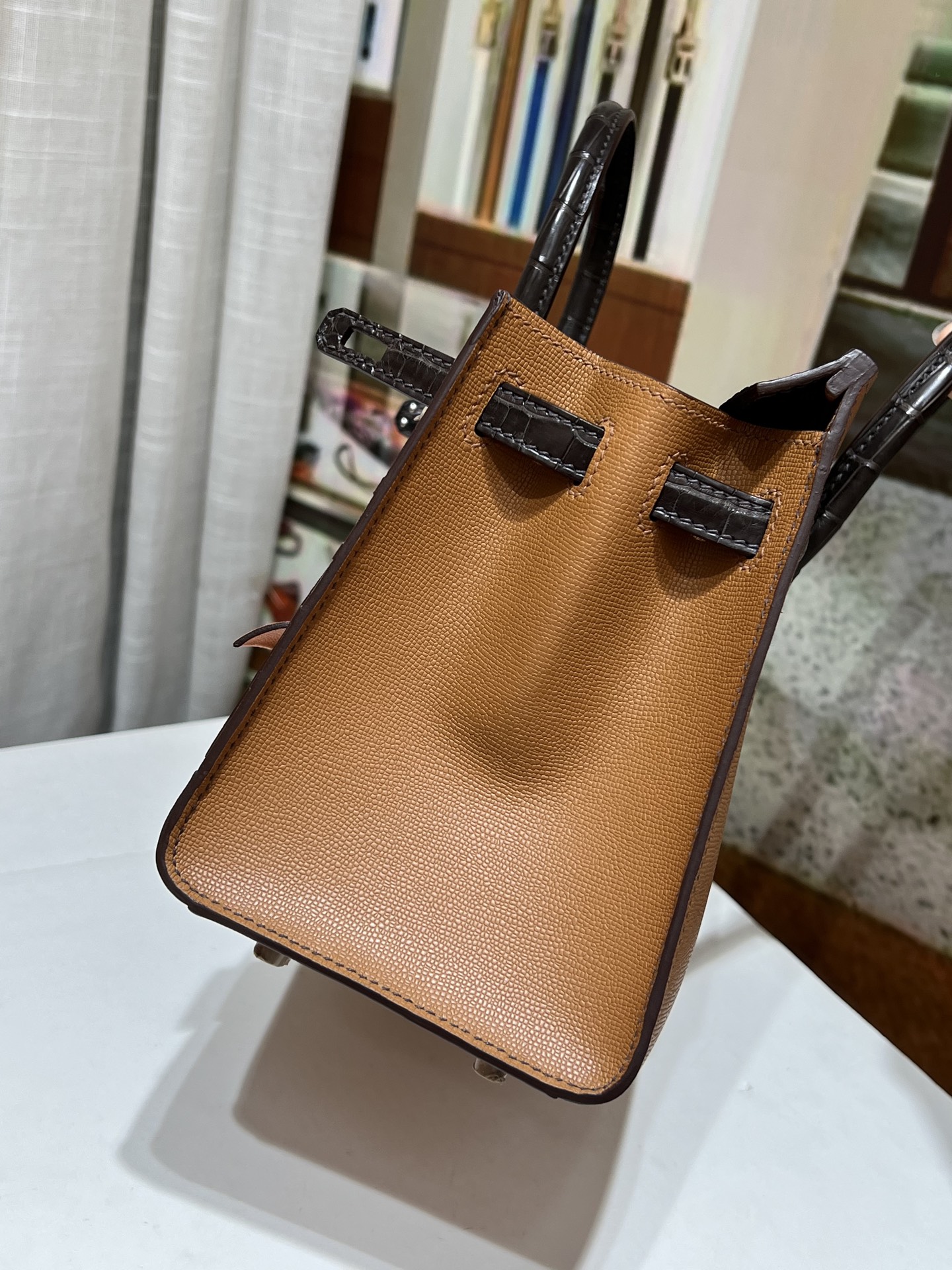 Birkin 20 cm House Bag – “Day” / Silver-Tone Hardware - 图片 7