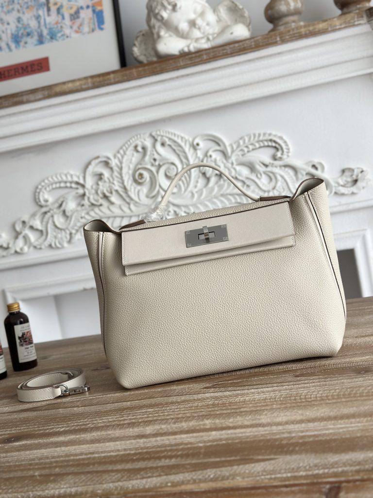 Kelly 24/24 — 29 cm — Milkshake White — Togo leather