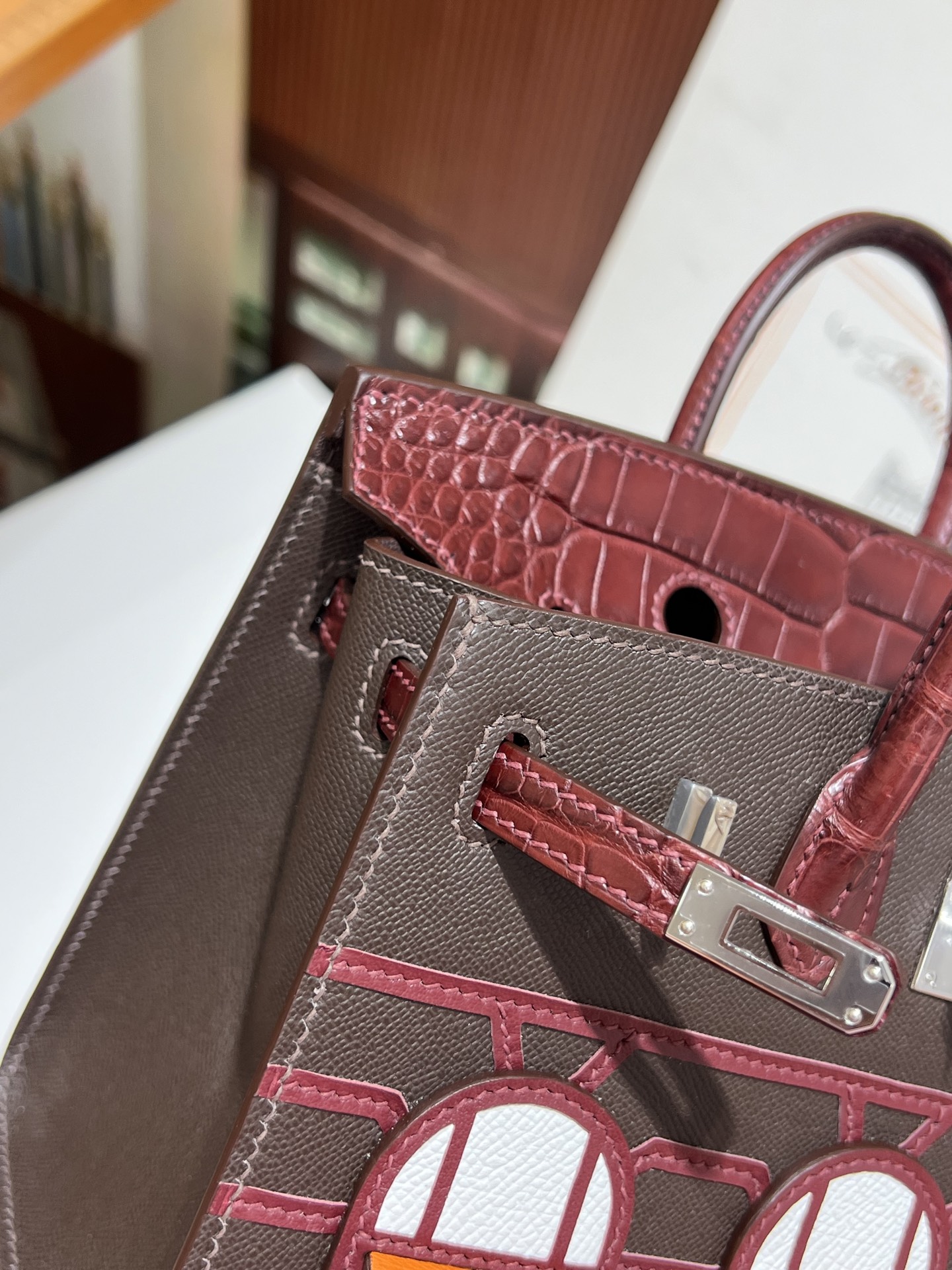 Birkin 20 cm House Bag – Wine Red / Silver-Tone Hardware - 图片 7