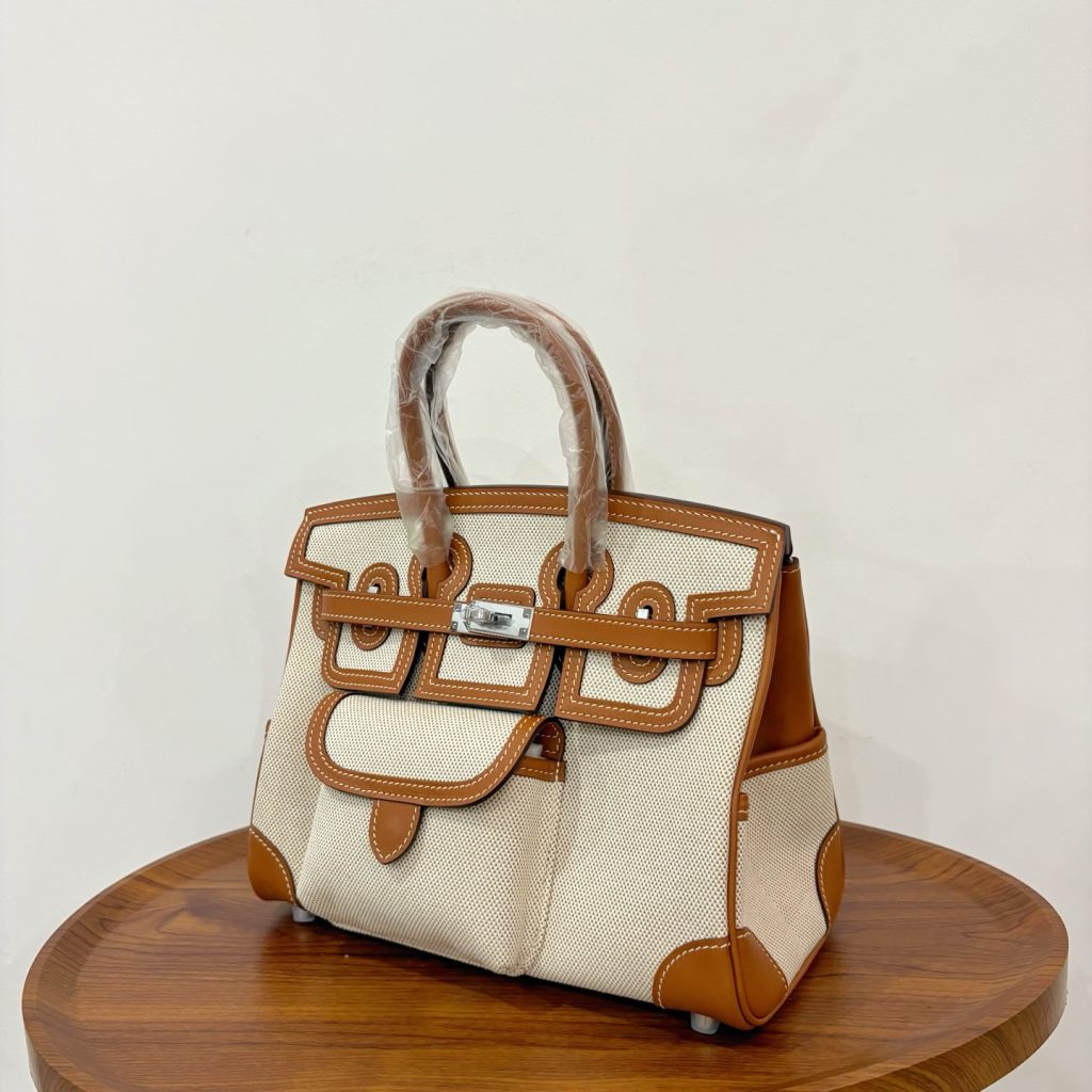 Birkin Cargo 25 cm – Gold Brown / silver-tone hardware