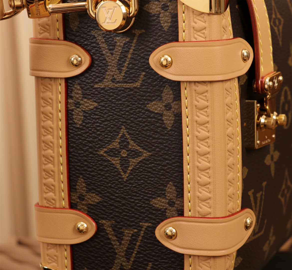 LV M46358 Side Trunk Small Bag | Monogram - 图片 4