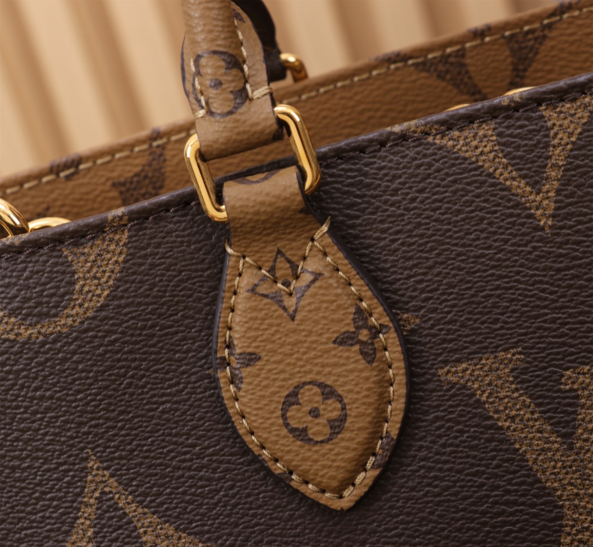 LV M46653 OnTheGo East West Bag | Giant Monogram and Reverse Canvas - 图片 5